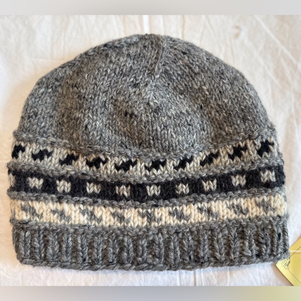 EARTH RAGZ Gray Fair Isle Wool Hat